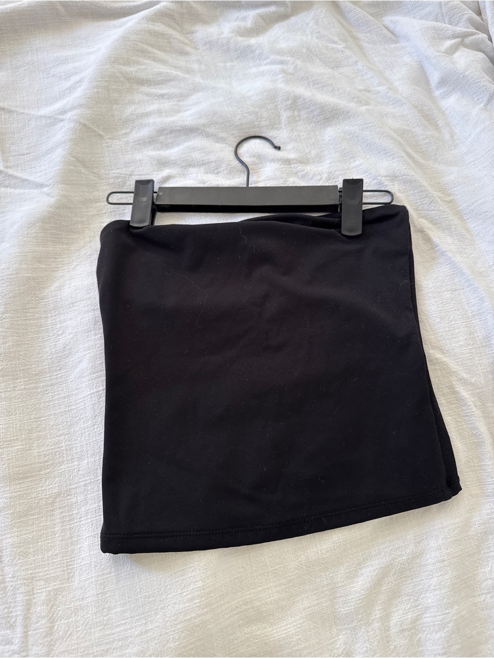 Black Women’s Stretch Tube Top Garage